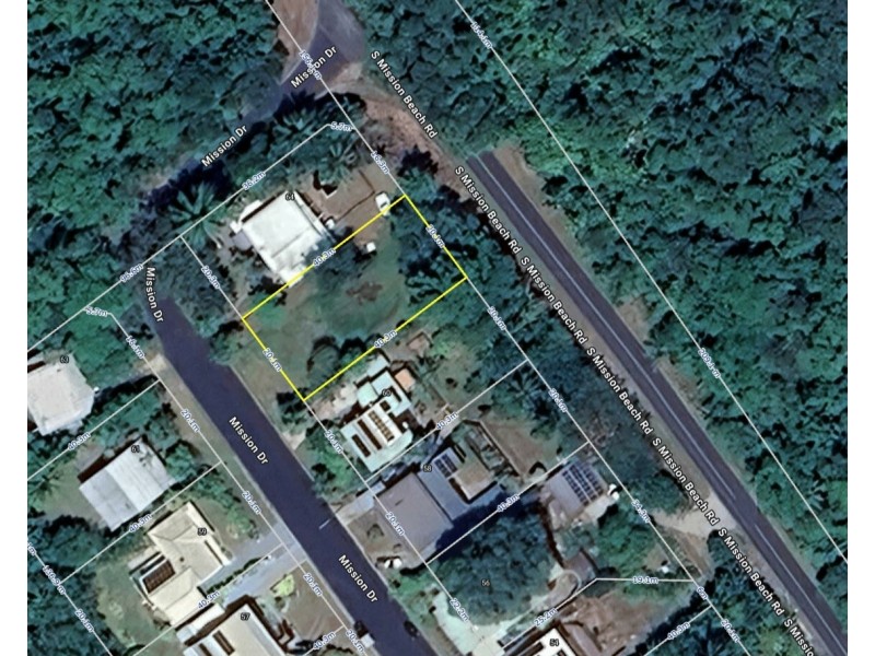 62 Mission Dr, South Mission Beach QLD 4852