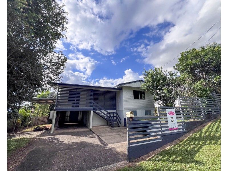 16 Bamber St, Tully QLD 4854