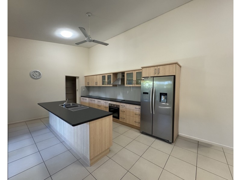 5 Clipper Ct, South Mission Beach QLD 4852