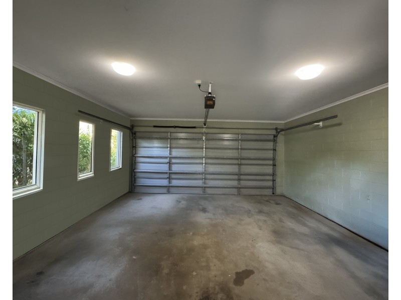 5 Clipper Ct, South Mission Beach QLD 4852