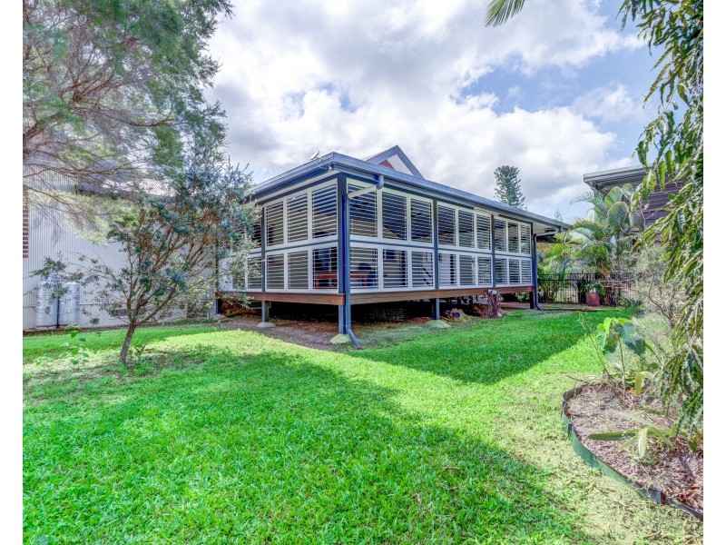 122 El Arish Mission Beach Rd, Maria Creeks QLD 4855