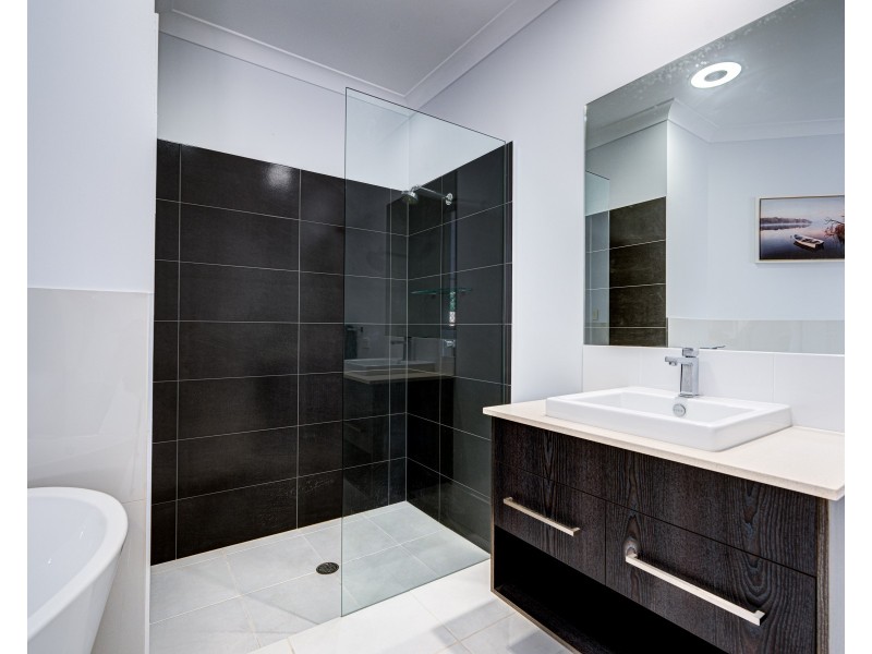 7B Shore Street, Wongaling Beach QLD 4852