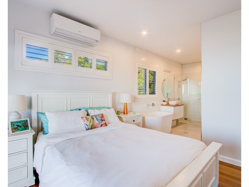 2B Explorers Drive, South Mission Beach QLD 4852