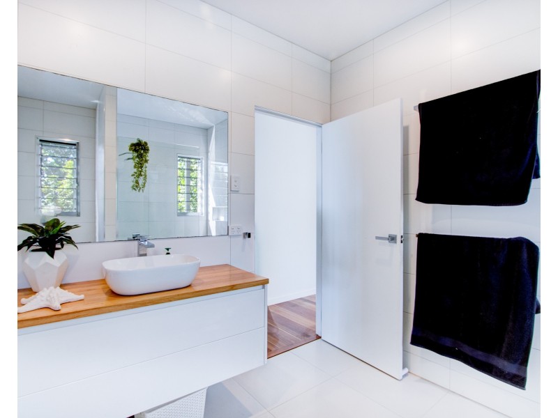 2B Explorers Drive, South Mission Beach QLD 4852