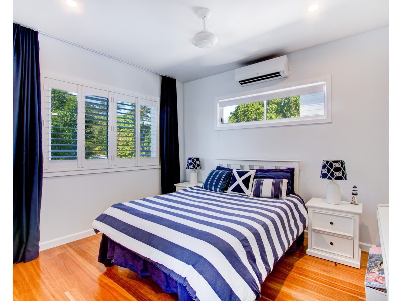 2B Explorers Drive, South Mission Beach QLD 4852