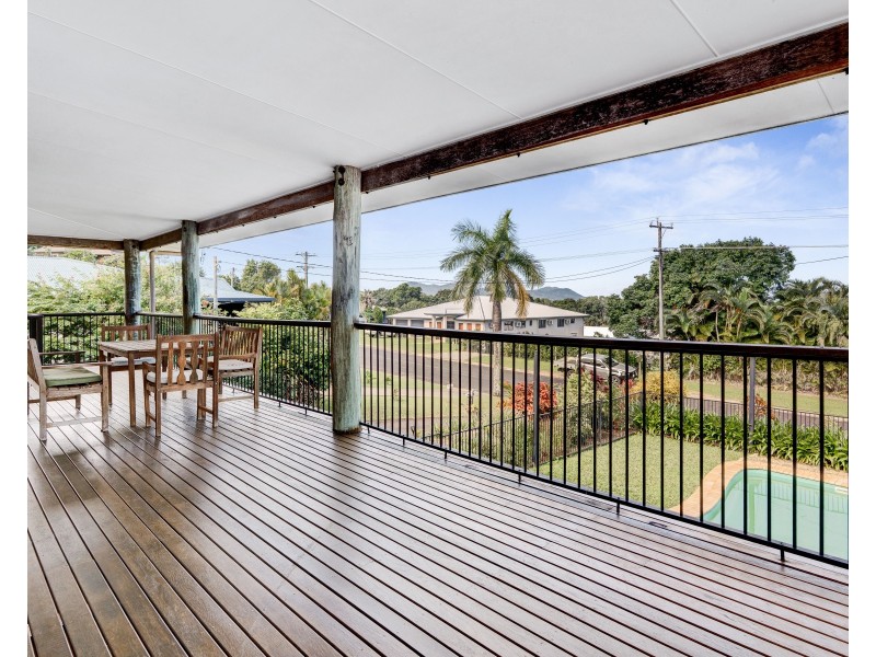 17 Admiralty St, South Mission Beach QLD 4852