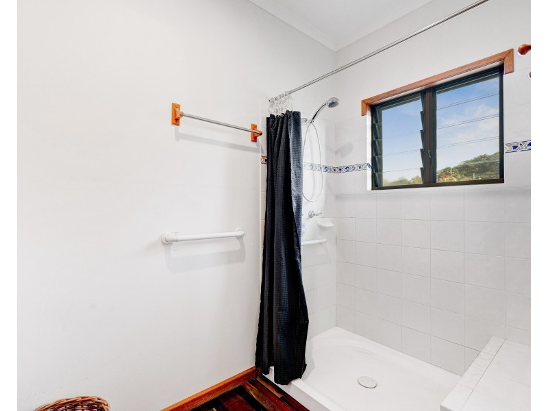 17 Admiralty St, South Mission Beach QLD 4852