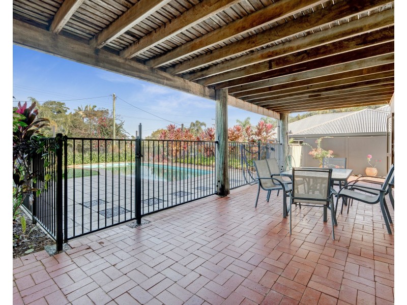17 Admiralty St, South Mission Beach QLD 4852