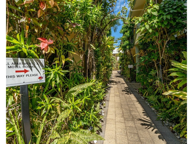 Unit 10/58-62 Holland St, Wongaling Beach QLD 4852