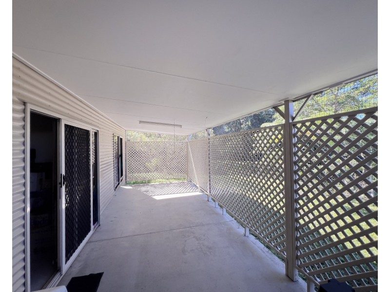 35 Pease St, Tully QLD 4854