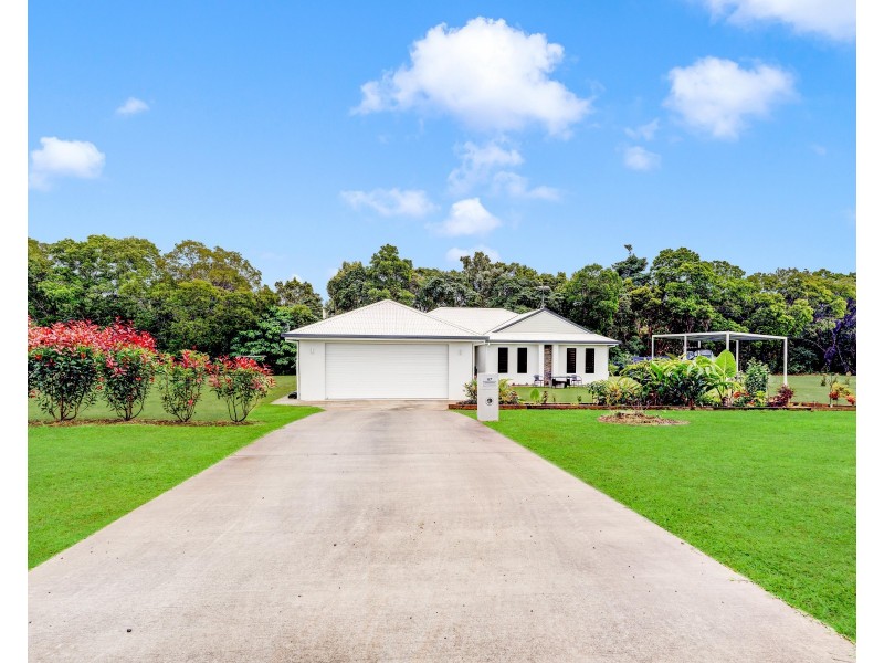 67 Hull Heads Rd, Hull Heads QLD 4854