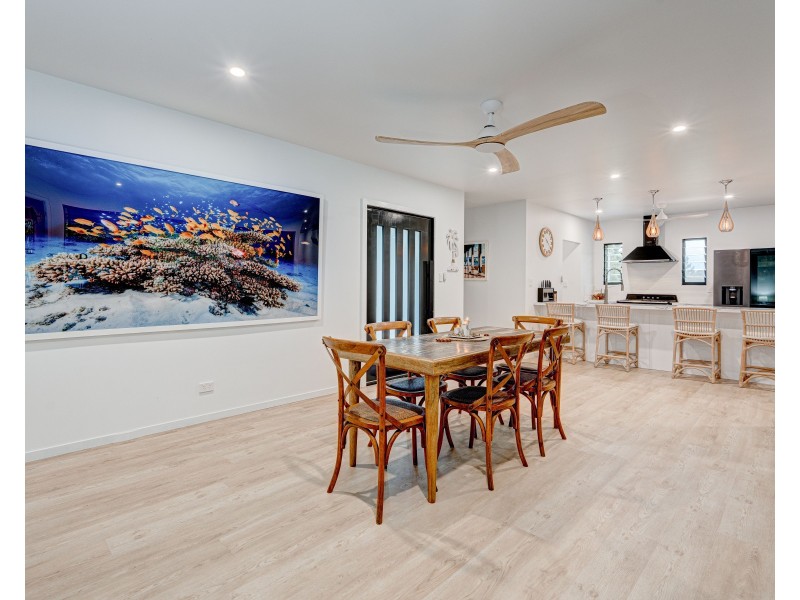 67 Hull Heads Rd, Hull Heads QLD 4854