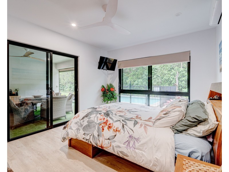 67 Hull Heads Rd, Hull Heads QLD 4854