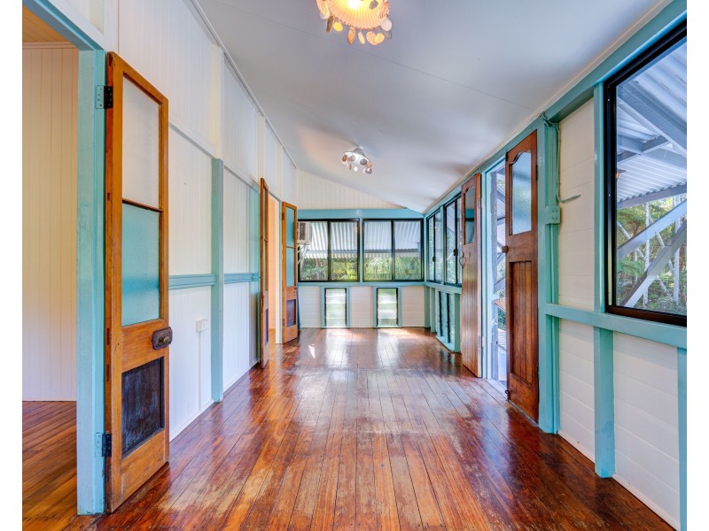 74 Vipiana Dr, Tully Heads QLD 4854