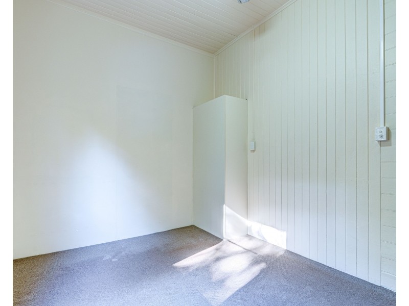 74 Vipiana Dr, Tully Heads QLD 4854