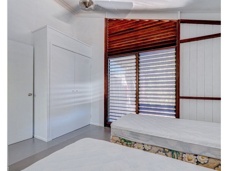 Unit 4/44 Koda St, Wongaling Beach QLD 4852