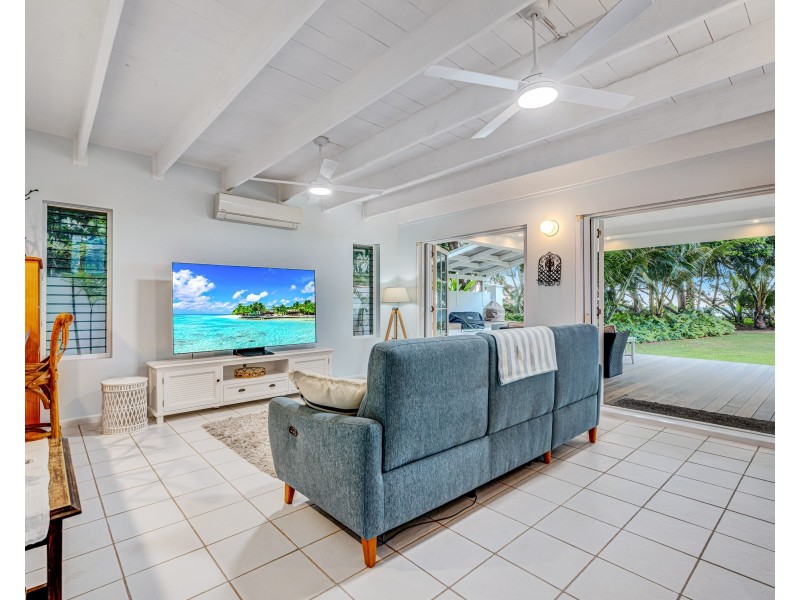 34 Koda St, Wongaling Beach QLD 4852