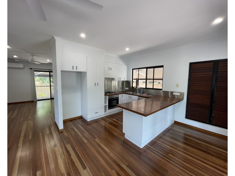 25B Pacific Pde, Mission Beach QLD 4852