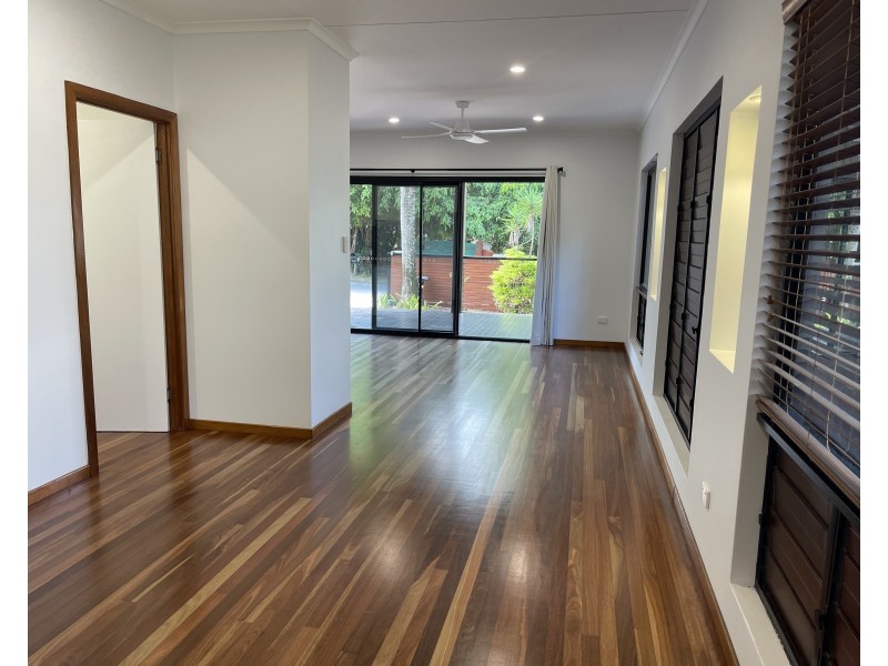 25B Pacific Pde, Mission Beach QLD 4852
