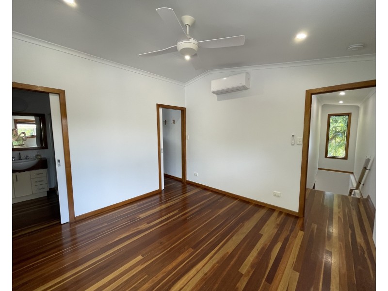 25B Pacific Pde, Mission Beach QLD 4852