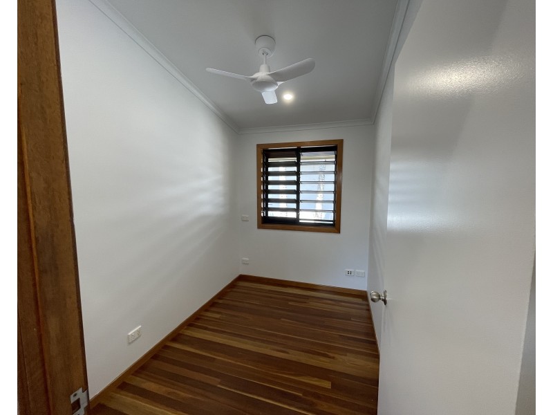 25B Pacific Pde, Mission Beach QLD 4852