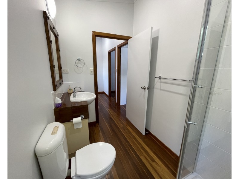 25B Pacific Pde, Mission Beach QLD 4852
