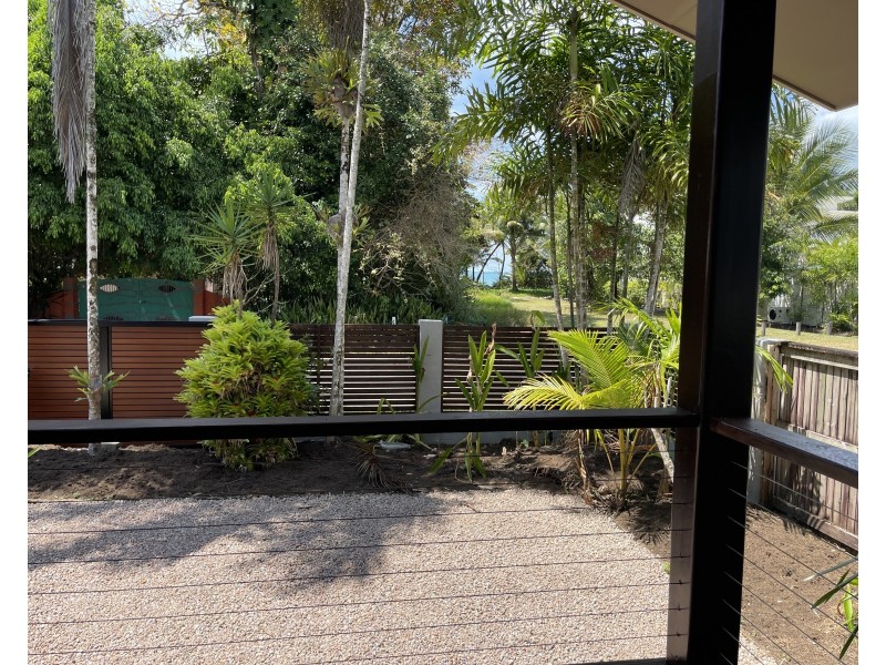 25B Pacific Pde, Mission Beach QLD 4852