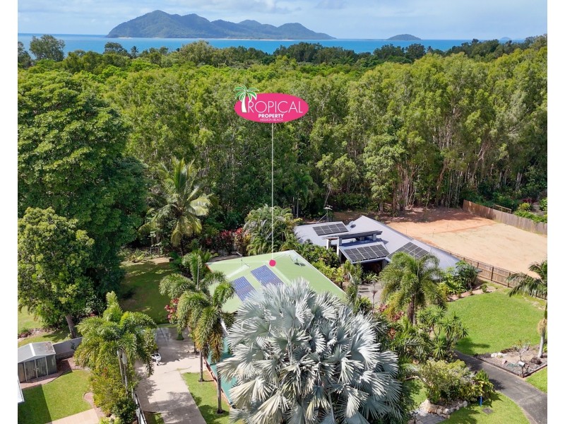 2 Dunkalli Cres, Wongaling Beach QLD 4852
