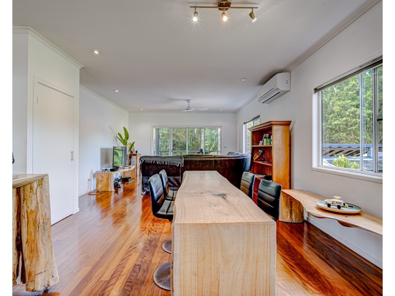 2 Dunkalli Cres, Wongaling Beach QLD 4852