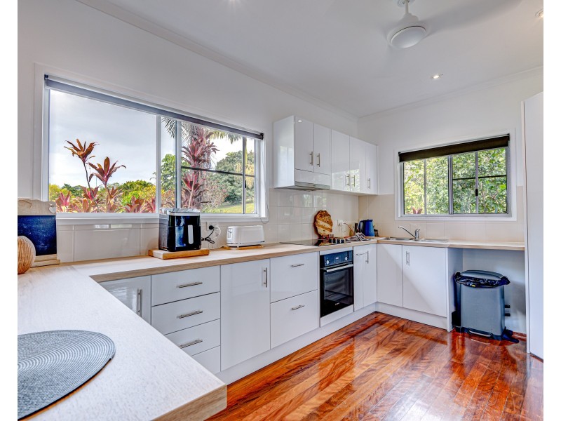 2 Dunkalli Cres, Wongaling Beach QLD 4852