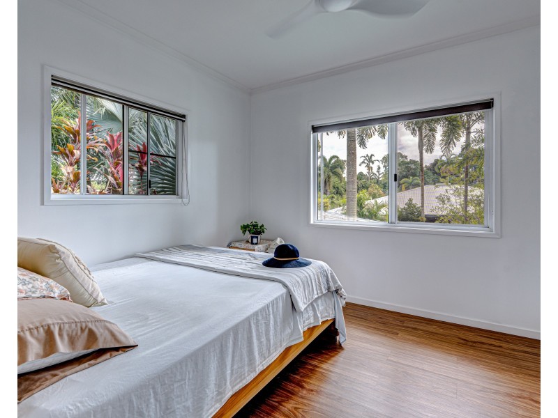 2 Dunkalli Cres, Wongaling Beach QLD 4852
