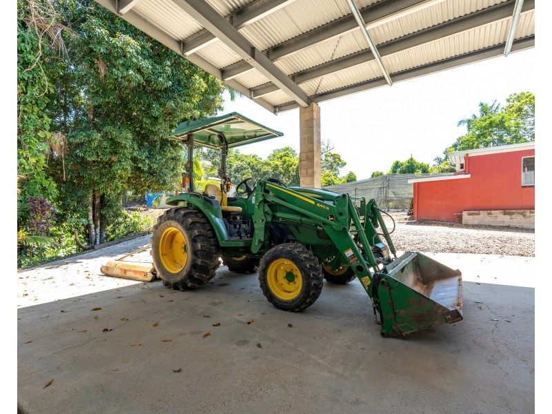 62 Mountain View Cl, Maria Creeks QLD 4855