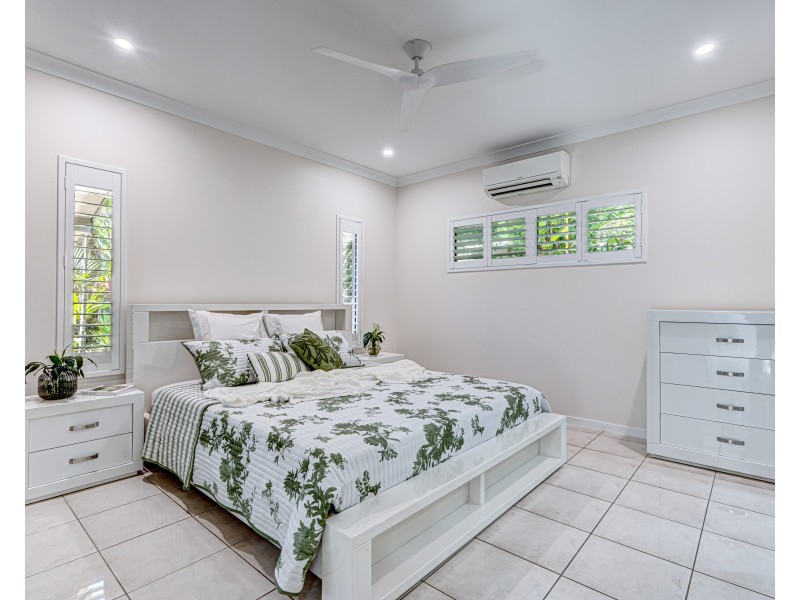 14 Sanctuary Cres, Wongaling Beach QLD 4852