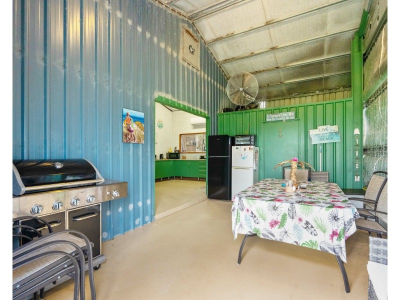 7 Barakaoan Rd, Cowley Beach QLD 4871