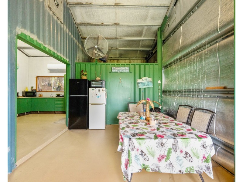 7 Barakaoan Rd, Cowley Beach QLD 4871