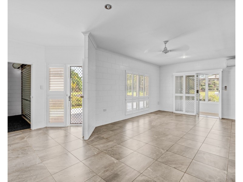 1 Derby Tce, Mission Beach QLD 4852