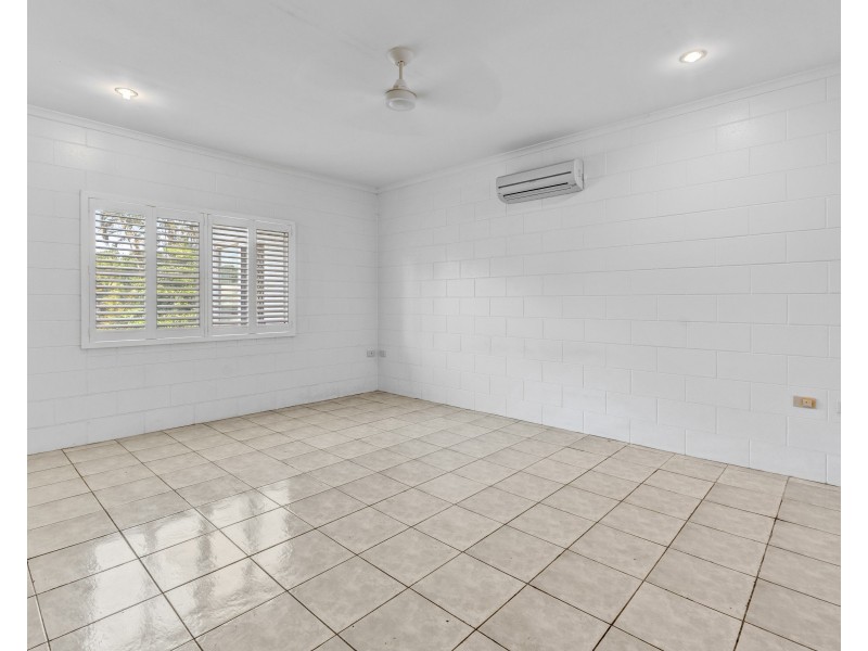 1 Derby Tce, Mission Beach QLD 4852
