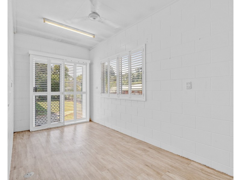 1 Derby Tce, Mission Beach QLD 4852