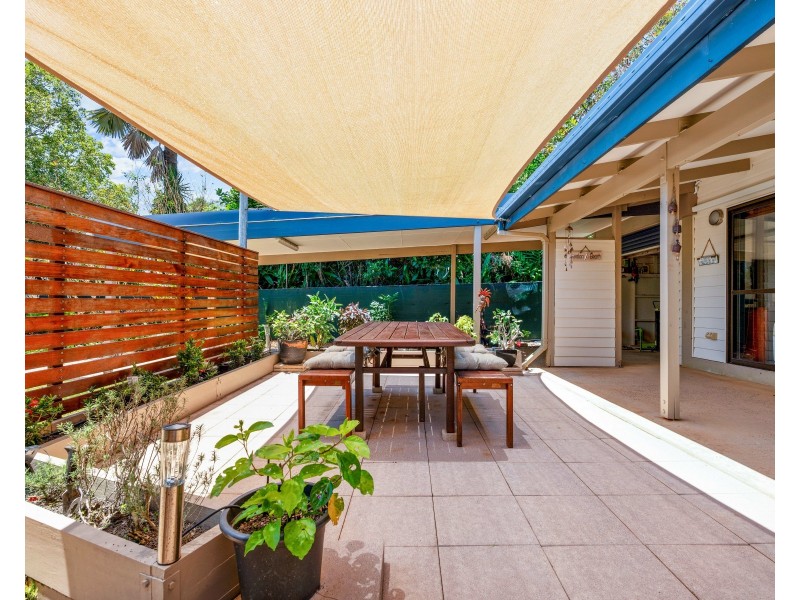 31 Pioneer St, Bingil Bay QLD 4852