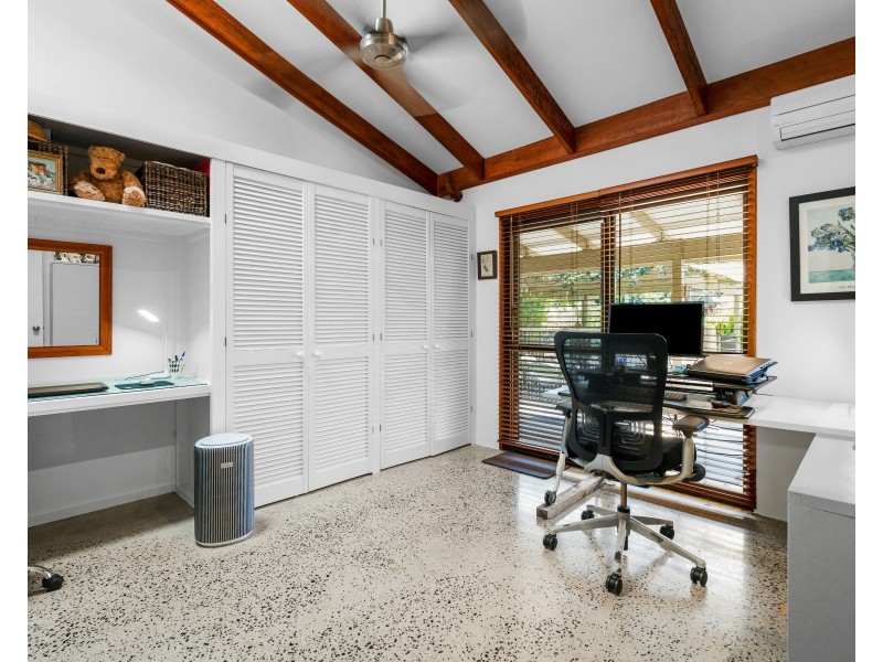 31 Pioneer St, Bingil Bay QLD 4852