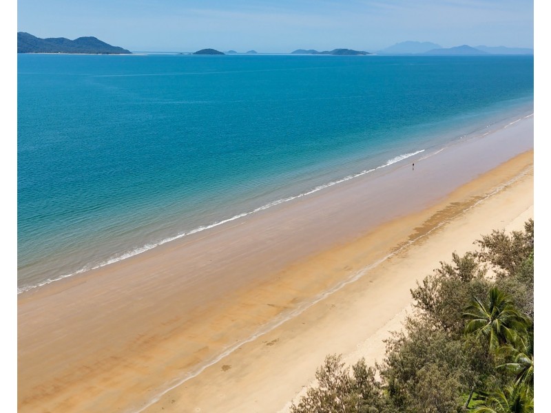 9 Shore St, Wongaling Beach QLD 4852