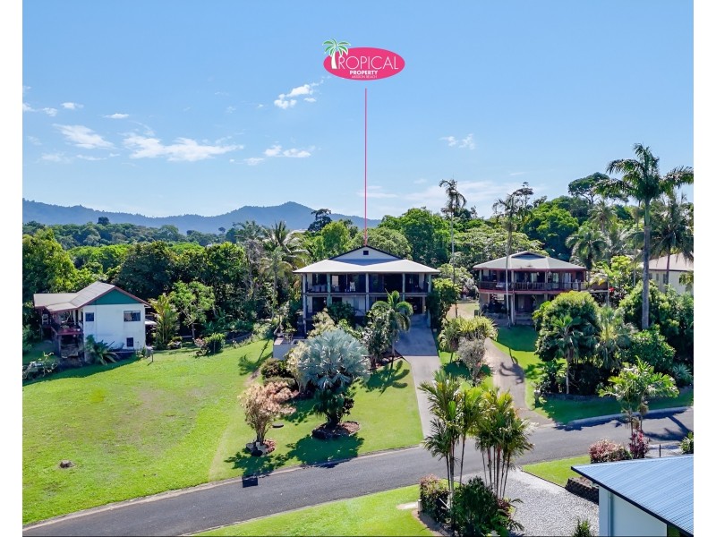 24 Dunkalli Cres, Wongaling Beach QLD 4852
