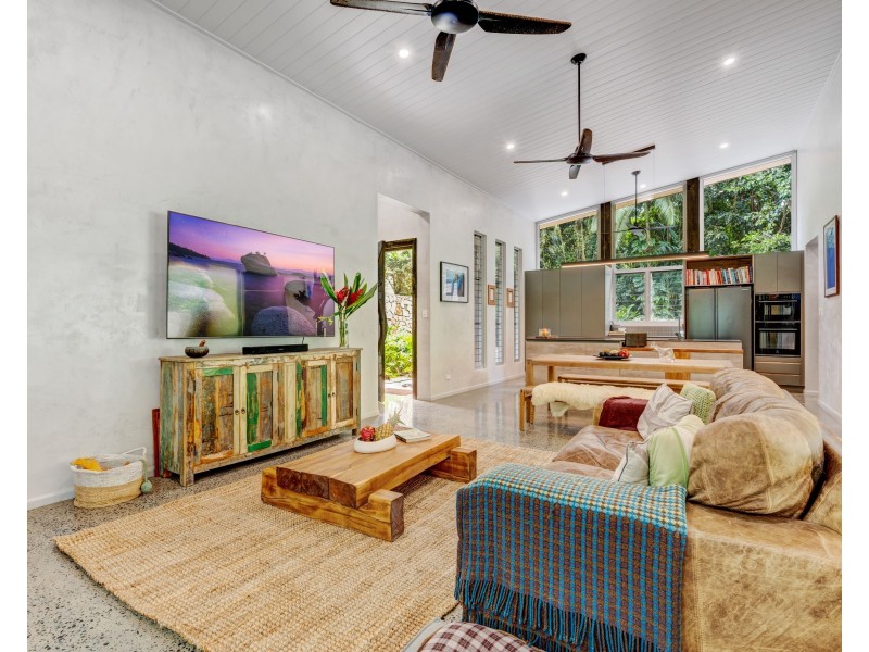 19 Mission Circle, Wongaling Beach QLD 4852