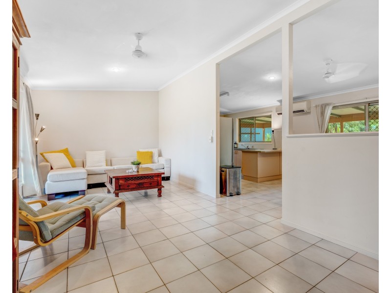 5 Holland Street, Wongaling Beach QLD 4852