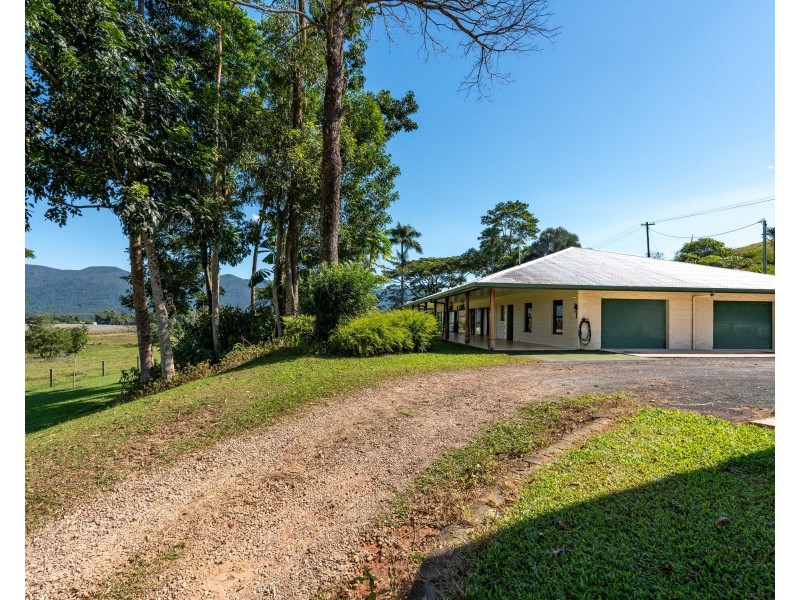 541 Bulgun Rd, Feluga QLD 4854