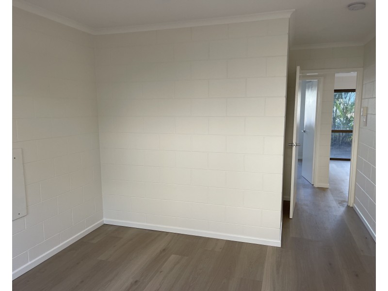 Unit 2/45 Porter Prom, Mission Beach QLD 4852
