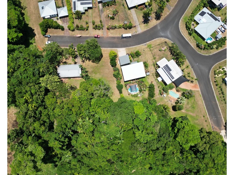 16 Royal Palm Dr, Mission Beach QLD 4852