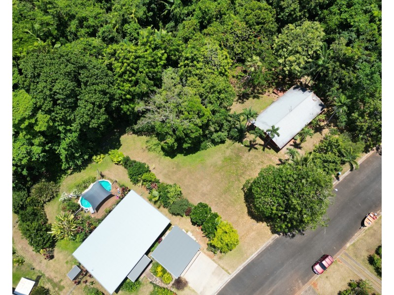 16 Royal Palm Dr, Mission Beach QLD 4852