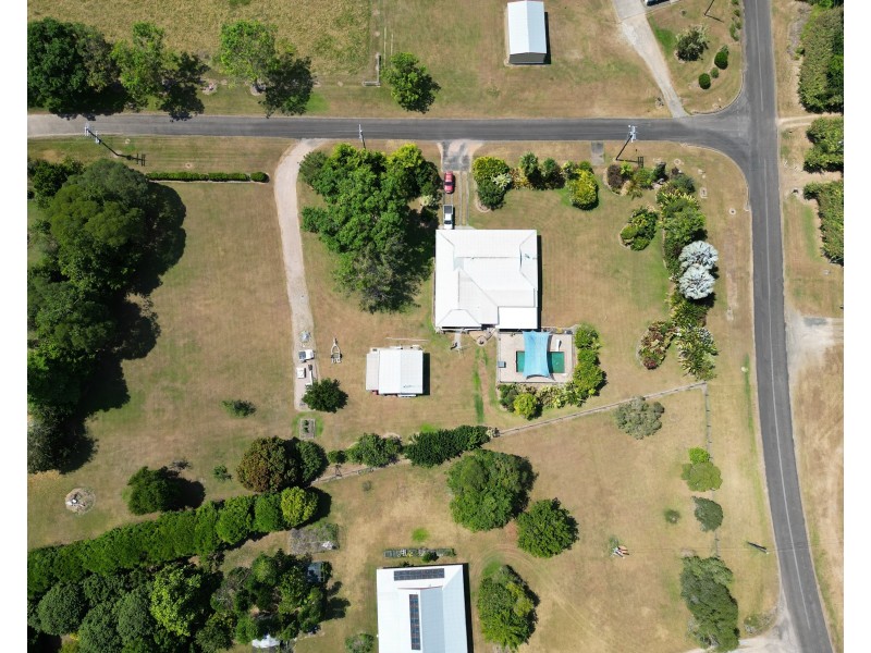 7 Bosel Ct, Bulgun QLD 4854
