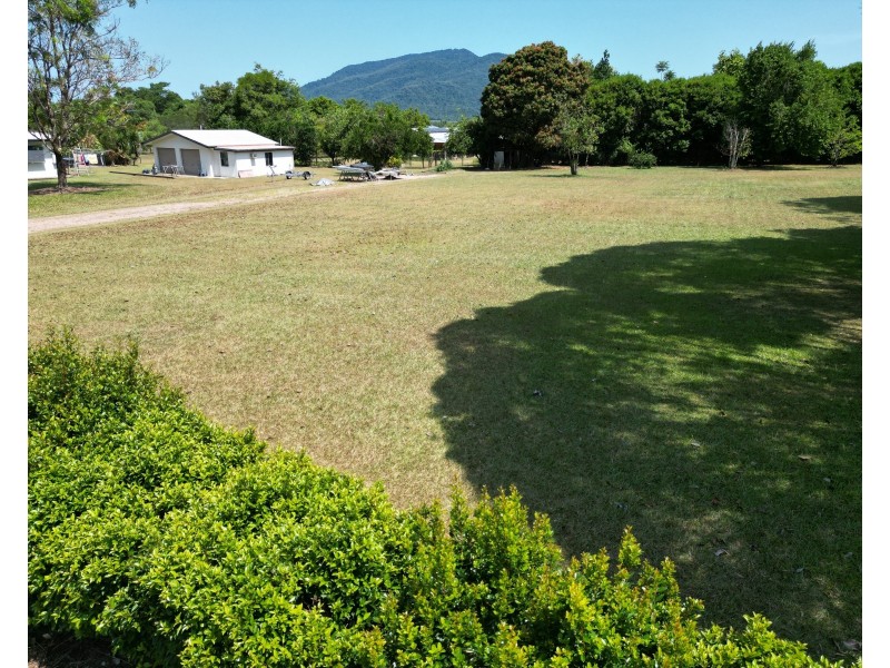 7 Bosel Ct, Bulgun QLD 4854